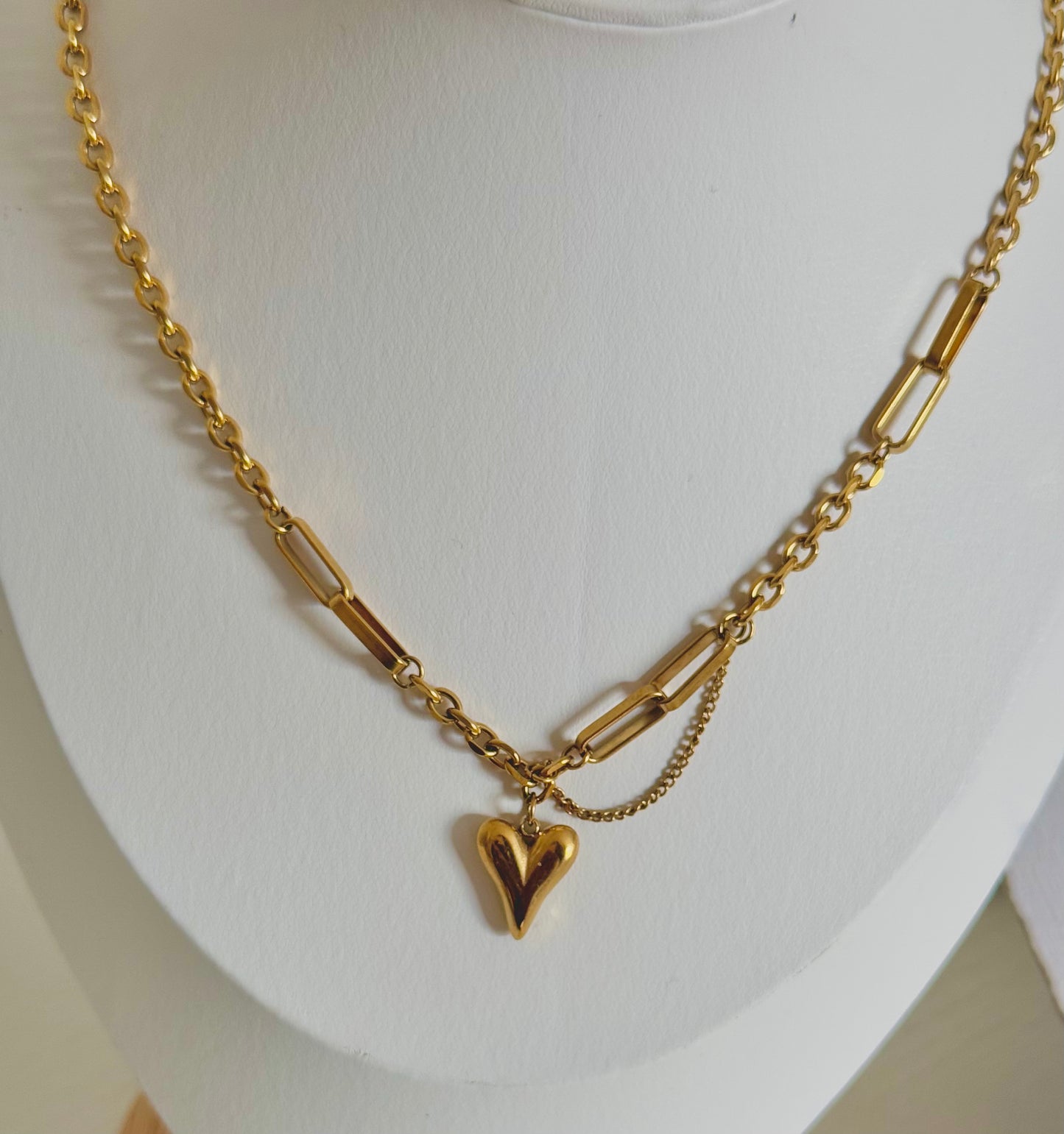 Thierra “Necklace”